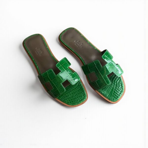 Hermes Oran Sandal Crocodile - Green