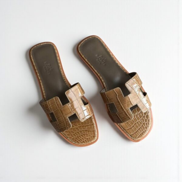 Hermes Oran Sandal Crocodile - Brown
