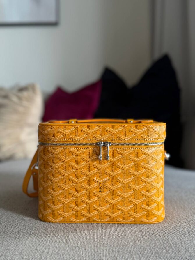 Goyard Muse Vanity Case Bag – Yellow