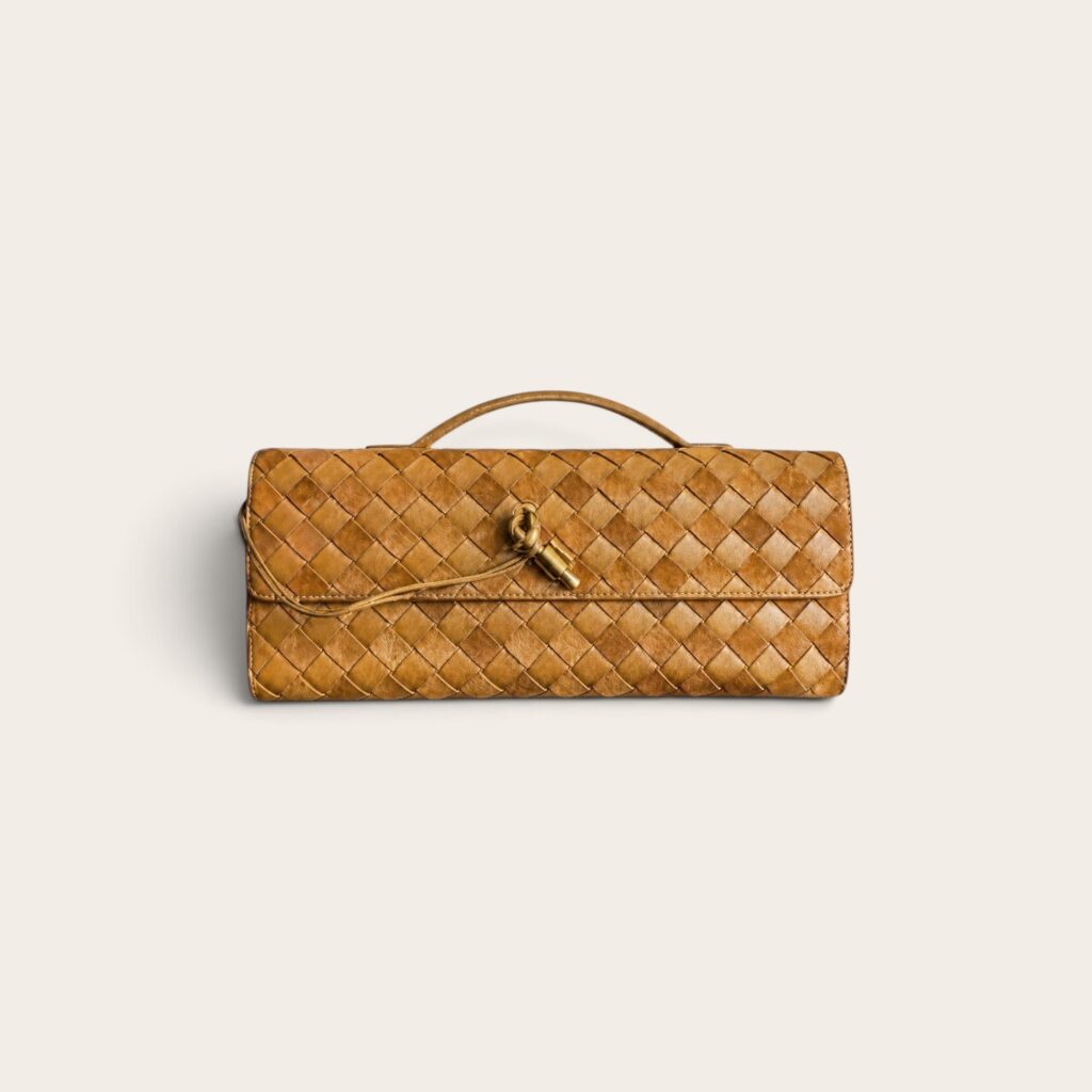 Bottega Veneta Andiamo Clutch