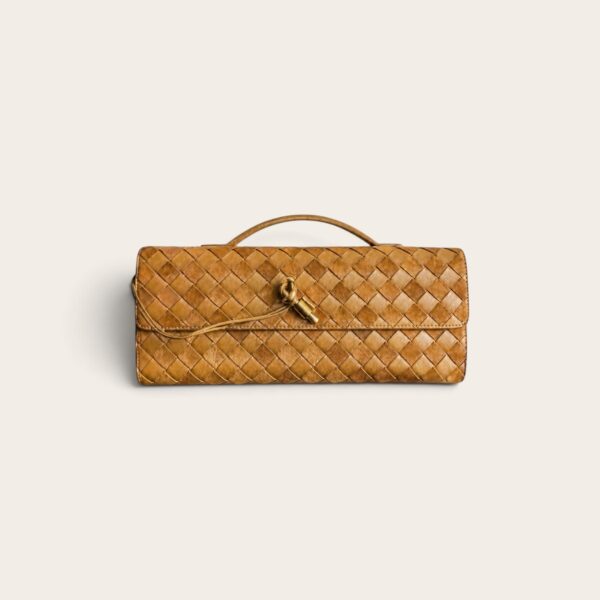 Bottega Veneta Andiamo Clutch