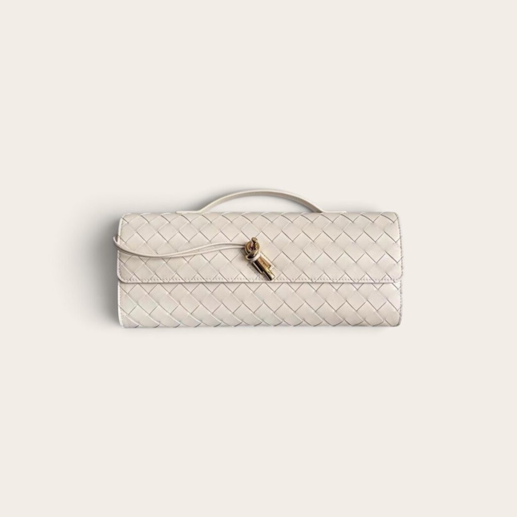 Bottega Veneta Andiamo Clutch