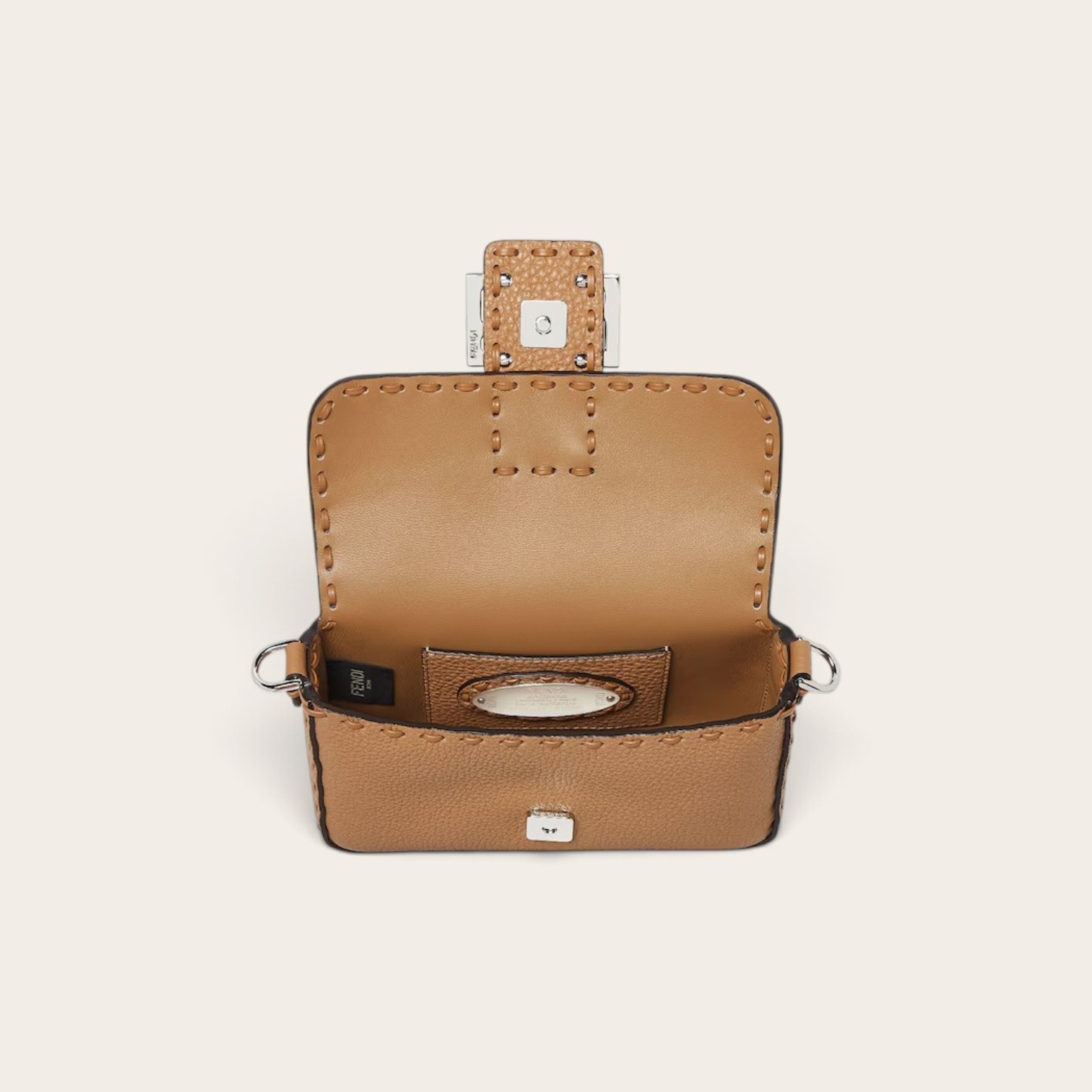 Fendi Baguette Bag - Image 4