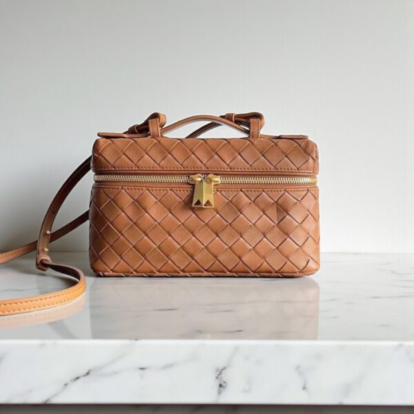 Bottega Veneta Bang Bang Vanity Case Bag