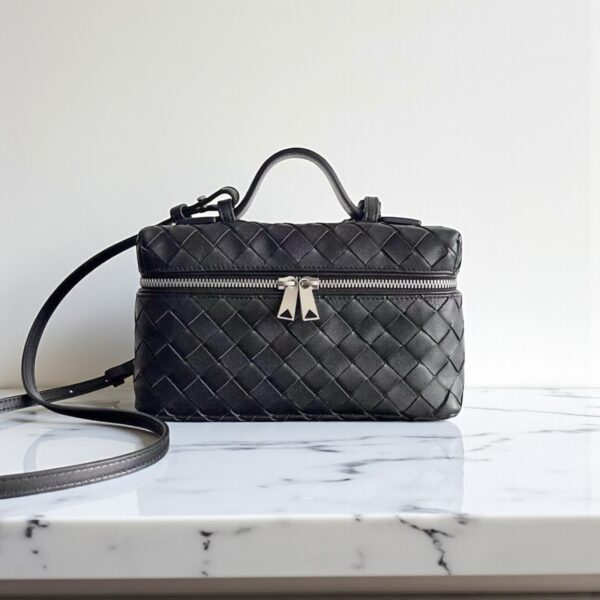 Bottega Veneta Bang Bang Vanity Case Bag