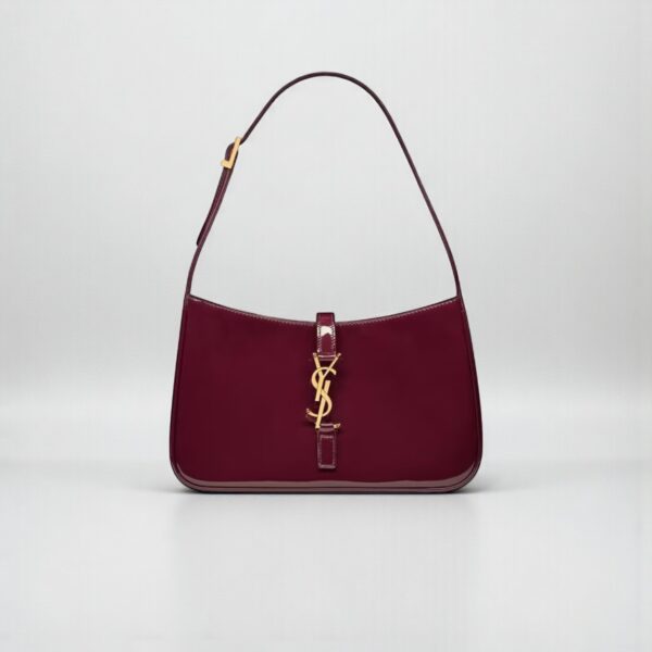 YSL Le 5 à7 in Patent Leather