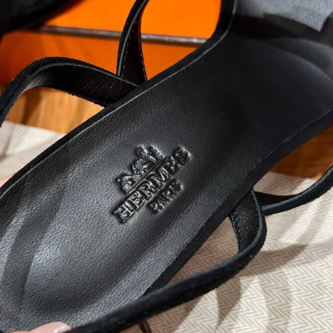 Hermes Glamour Sandals Noir, Chamois Leather - Silver Hardware