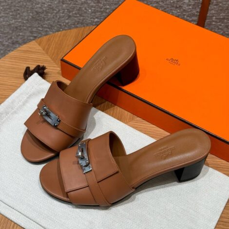 Hermes Gigi 50 Sandals in Naturel