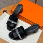 Hermes Gigi 50 Sandals - Noir/Lizard