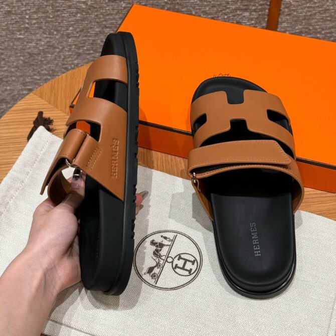 Hermes Chypre Sandals in Naturel Swift