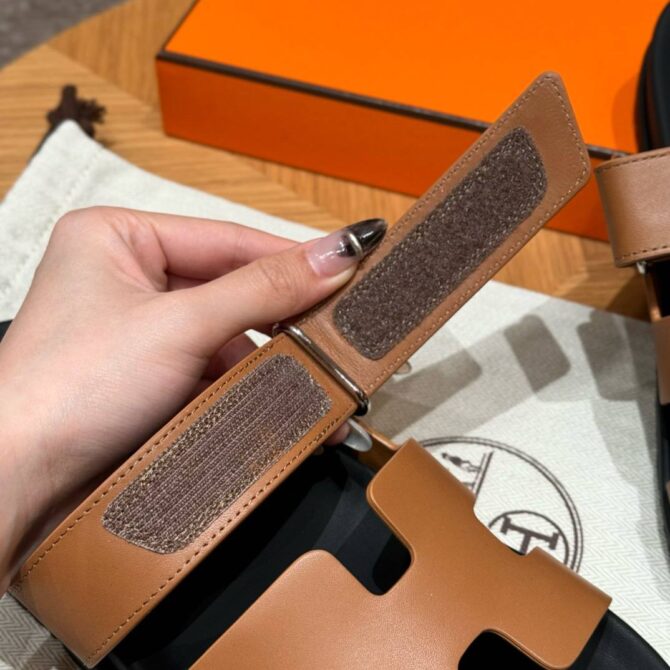 Hermes Chypre Sandals in Naturel Swift