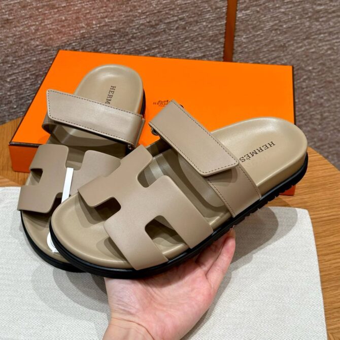 Hermes Chypre Sandals in Beige Mastic, Swift
