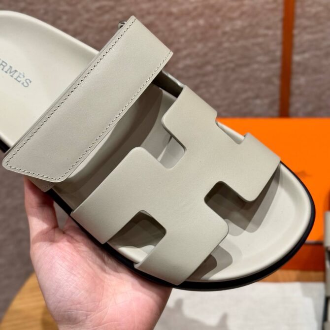 Hermes Chypre Sandals in Beige Espuisse, Swift