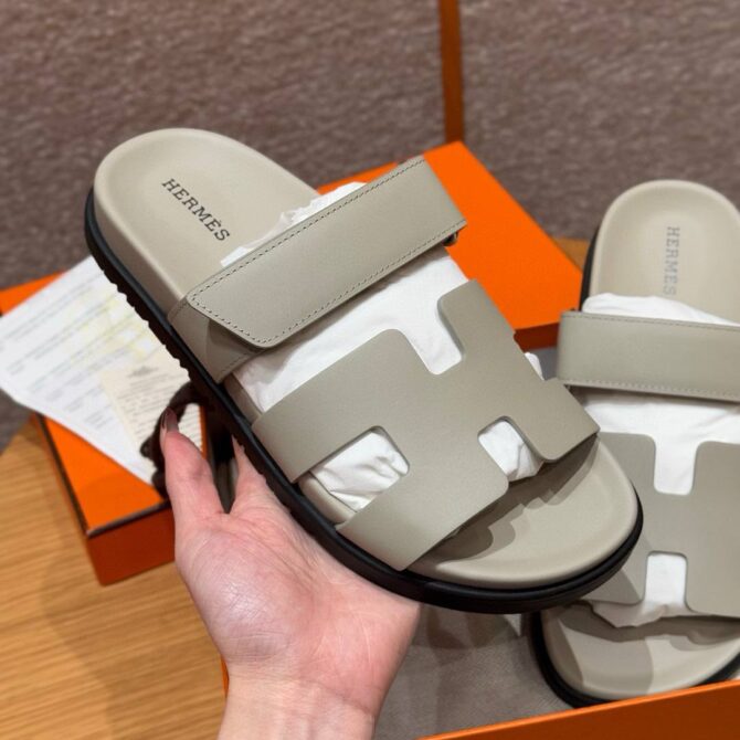 Hermes Chypre Sandals in Beige Espuisse, Swift