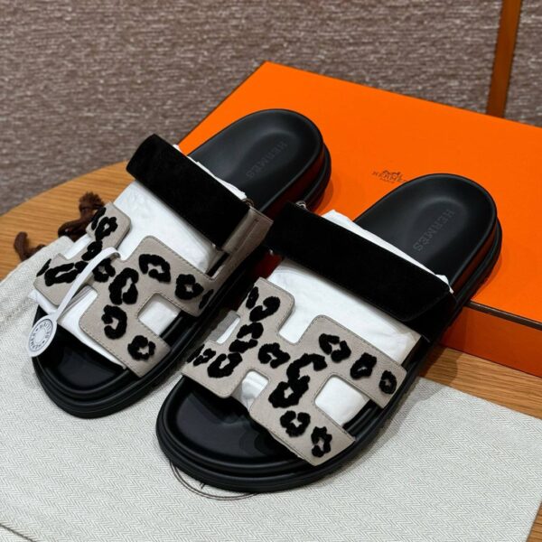 Hermes Chypre Sandals in Beige Espuisse, Chamois Leather