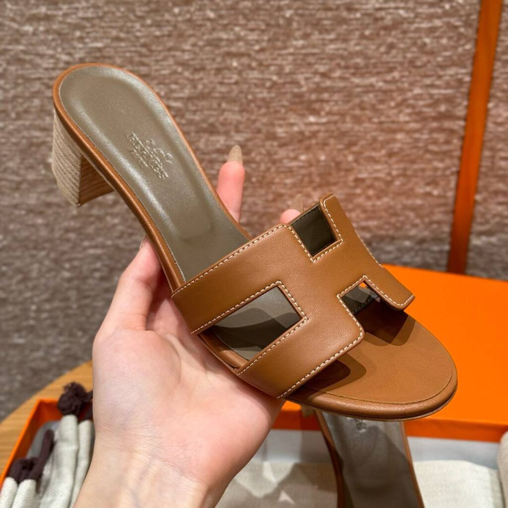 Hermes Oasis Sandals, Swift Gold