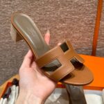 Hermes Oasis Sandals, Swift Gold