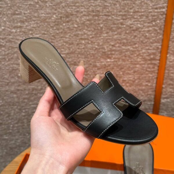 Hermes Oasis Sandals, Swift Noir