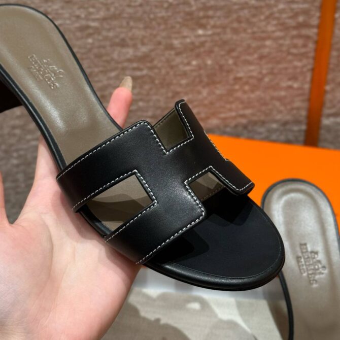 Hermes Oasis Sandals, Swift Black