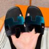 Hermes Oran Sandal, Noir/Lichen Suede - Image 6