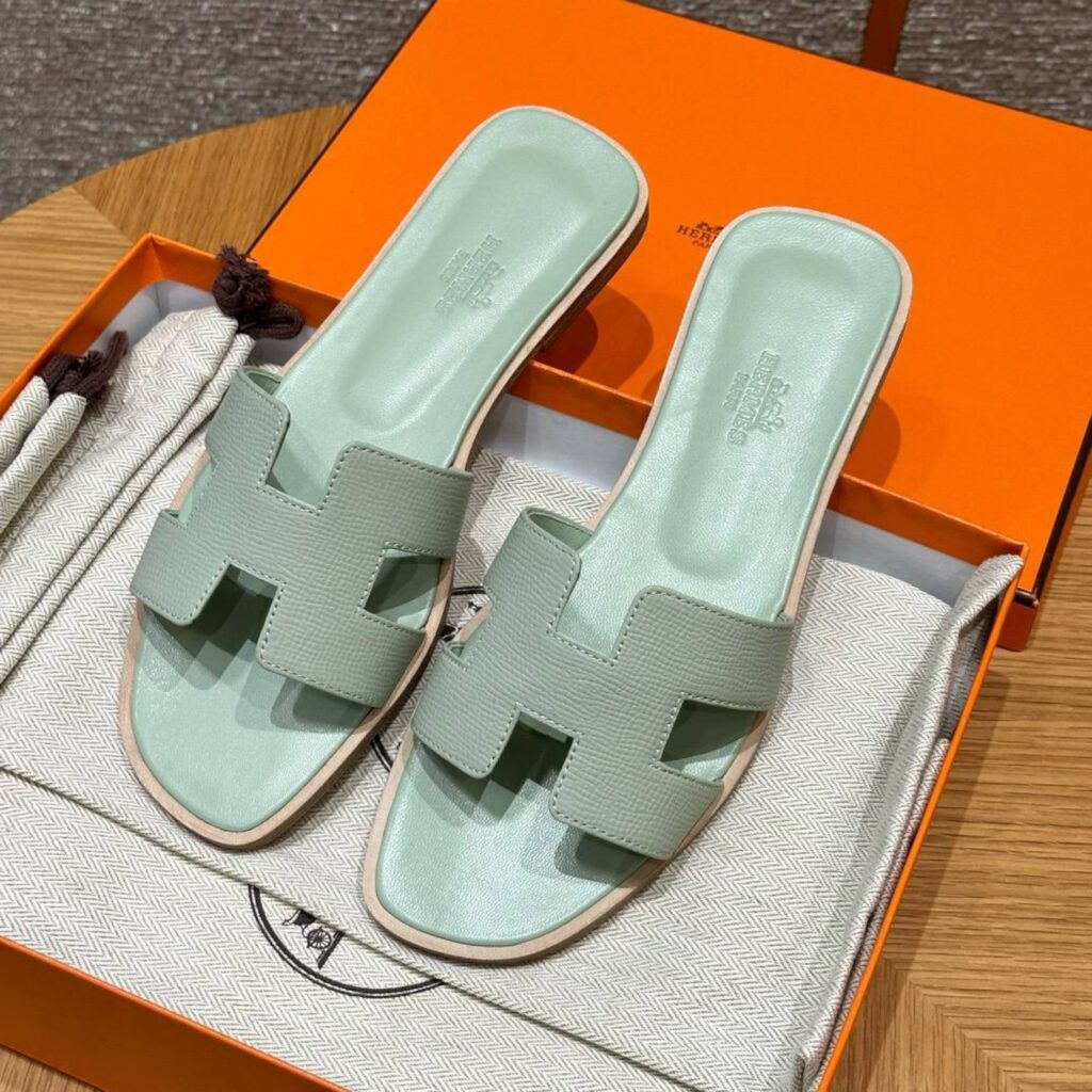 Hermes Oran Epsom Sandal, Menthe