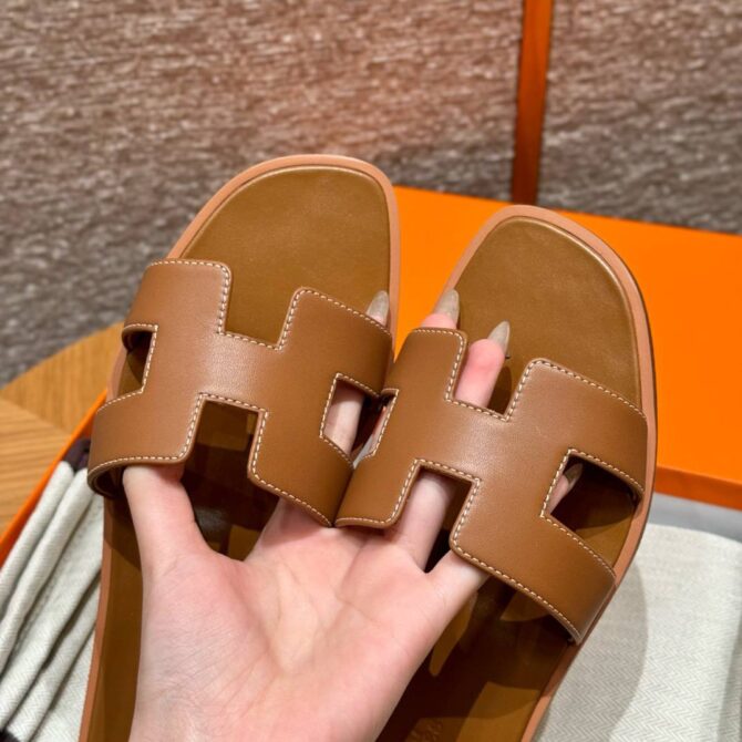 Hermes Oran Soft Sandal, Gold