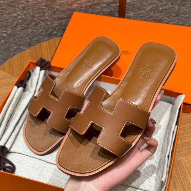 Hermes Oran Soft Sandal, Gold