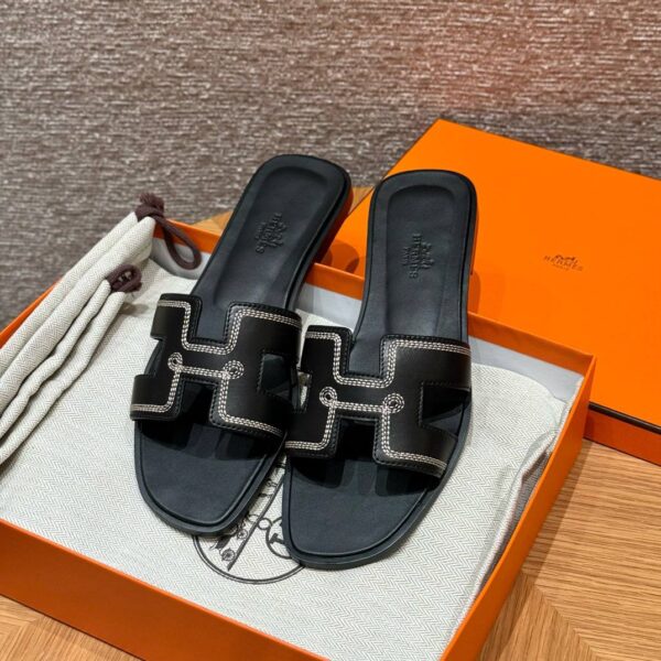 Hermes Oran Soft Sandal