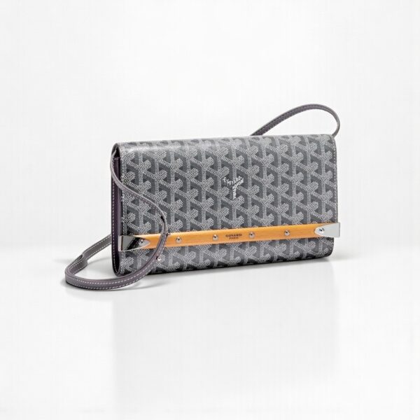 Goyard Monte-Carlo PM Clutch - Grey
