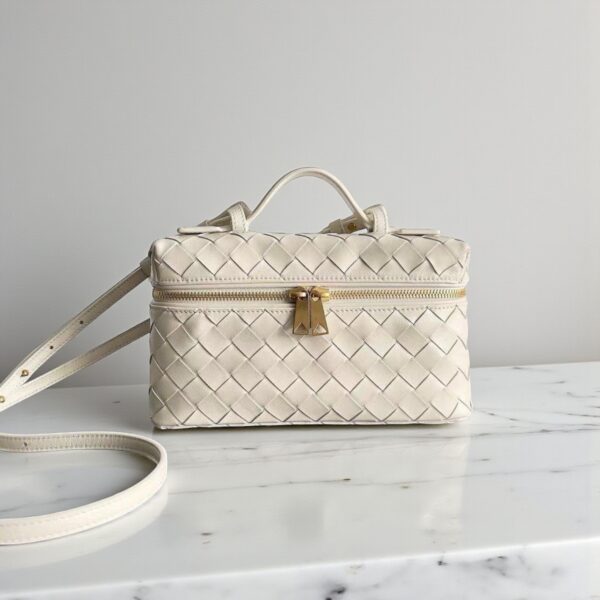 Bottega Veneta Bang Bang Vanity Case Bag