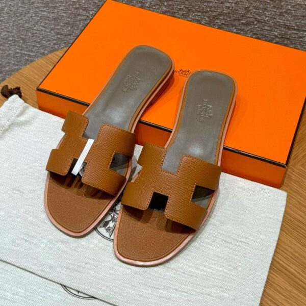 Hermes Oran Epsom Sandal, Gold