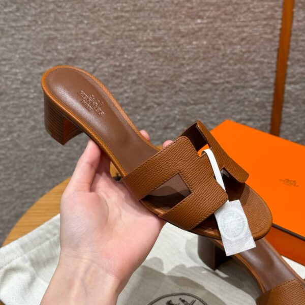 Hermes Oasis Sandals, Epsom