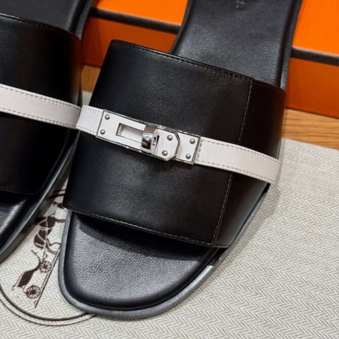Hermes Giulia Sandals