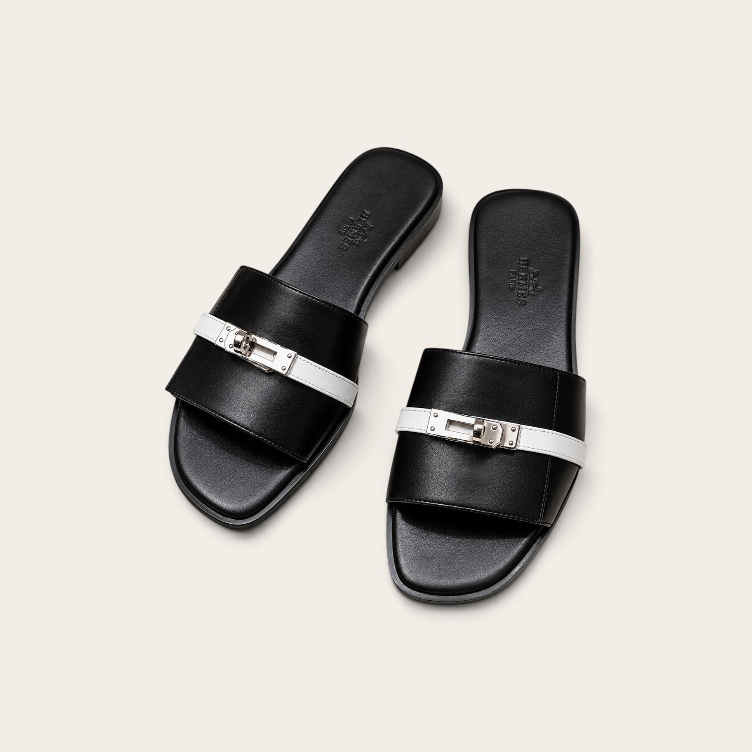 Hermes Giulia Sandals silver hardware - Image 5