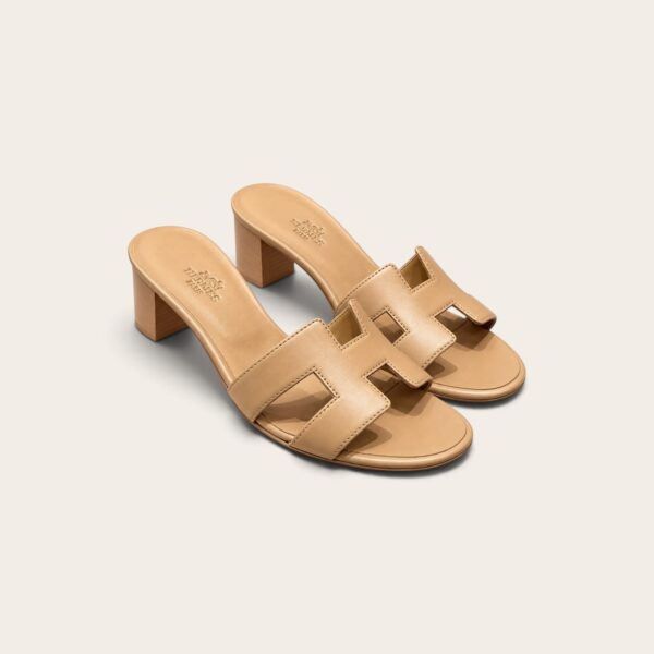 Hermes Oasis Sandals, Swift - Beige Albinos