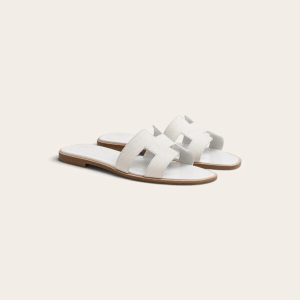 Hermes Oran Epsom Sandal