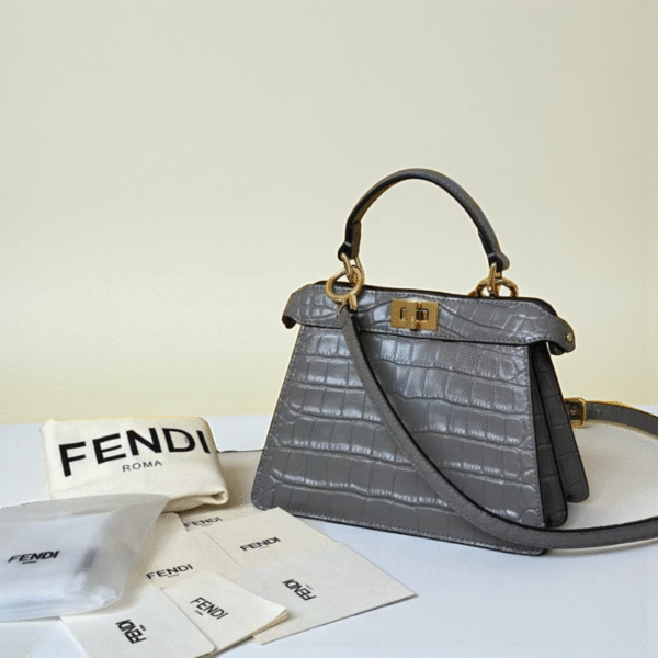 Fendi Peekaboo ISeeU Bag