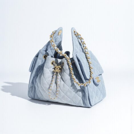 CHANEL 25 Small Handbag