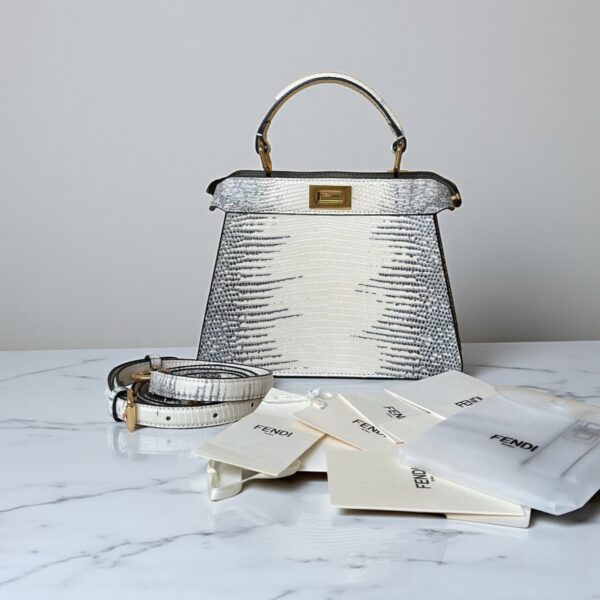 Fendi Peekaboo ISeeU Petite