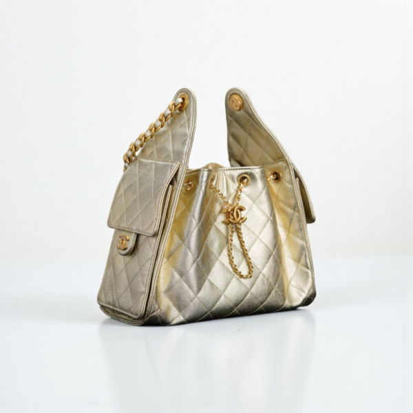 CHANEL 25 Small Handbag