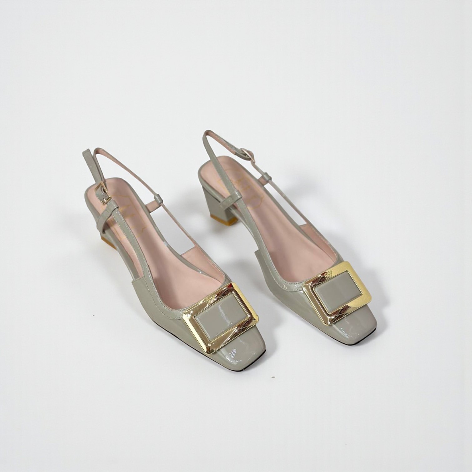 Roger Vivier Belle Slingback Pumps