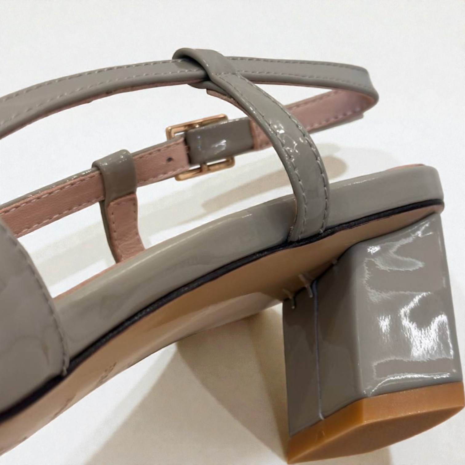 Roger Vivier Belle Slingback Pumps - Image 3