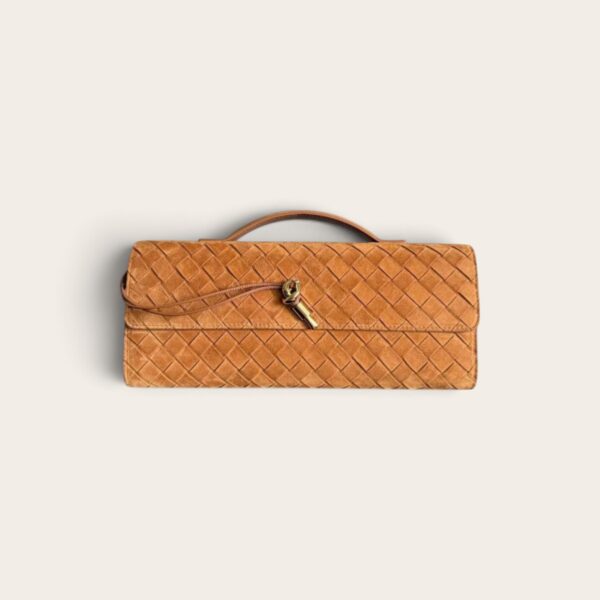 Bottega Veneta Andiamo Clutch