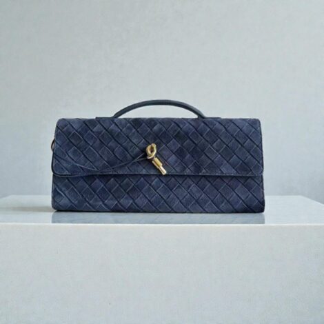 Bottega Veneta Andiamo Clutch