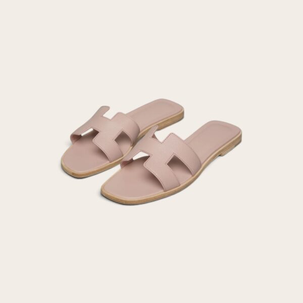 Hermes Oran Soft Sandal - Petal Powder