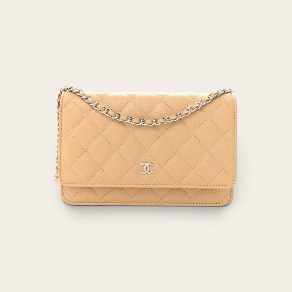 Chanel Classic Wallet on Chain